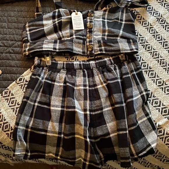 2 piece set! - Picture 1 of 1